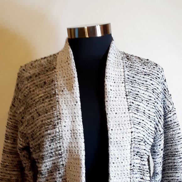 Old Navy Cardigan - Picture 2 of 6